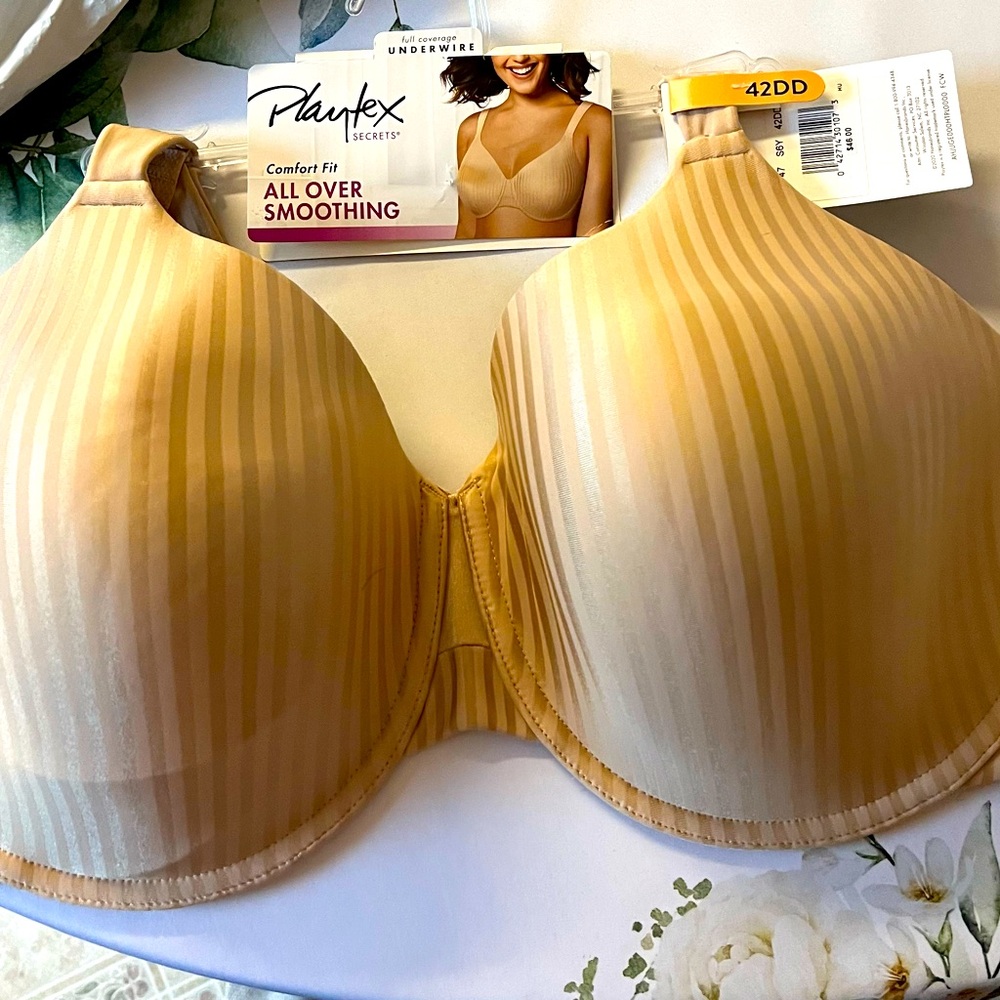 42 double D Playtex, secret bra underwire.